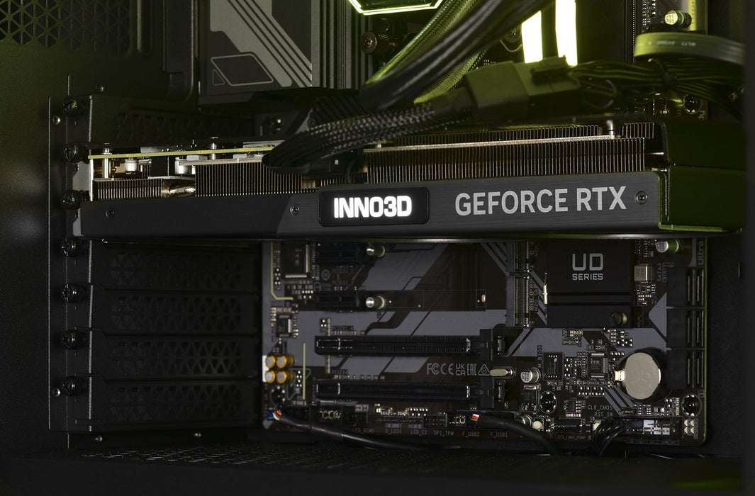 Actina 5901443339984 PC AMD Ryzen™ 9 7900X3D 32 GB DDR5-SDRAM 2 TB SSD AMD Radeon RX 7900 XTX Midi Tower Black