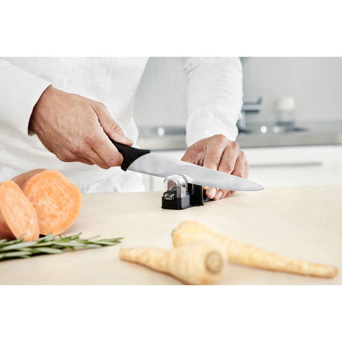 KNIFE UNIVERSAL 21 CM FISKARS ESSENTIAL
