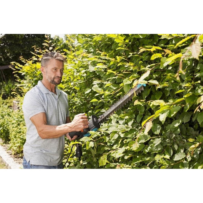 ELECTRIC HEDGE TRIMMER GARDENA EASYCUT 420/45 420 W, 45 cm, BLADE PITCH 18 mm