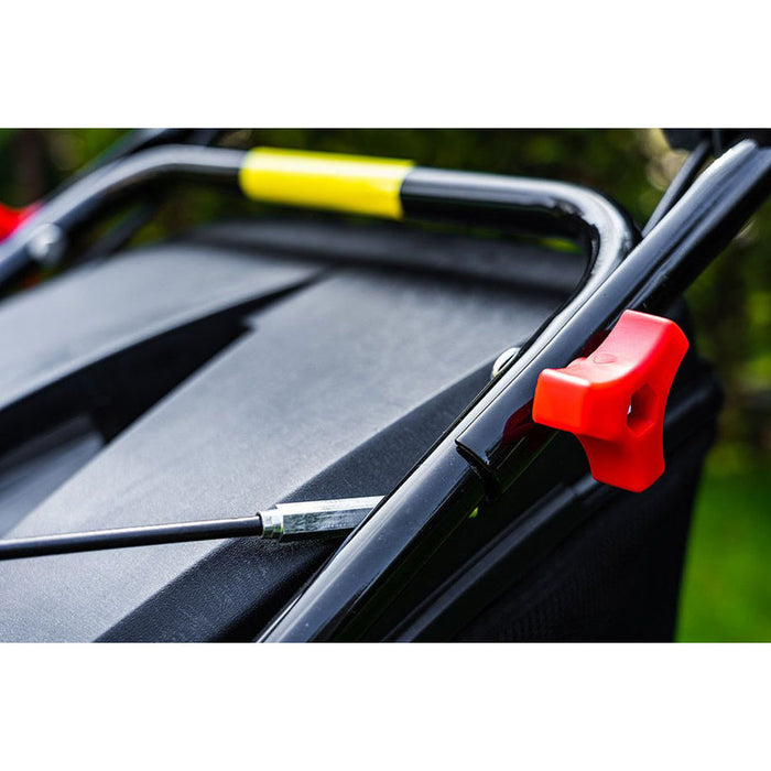 MOTORIZED SELF-PROPELLED MOWER GRAPHITE 52G671 139.0 cm3, 3.00 HP, MOWING WIDTH 46.00 cm, SELF-PROPELLED FUNCTION