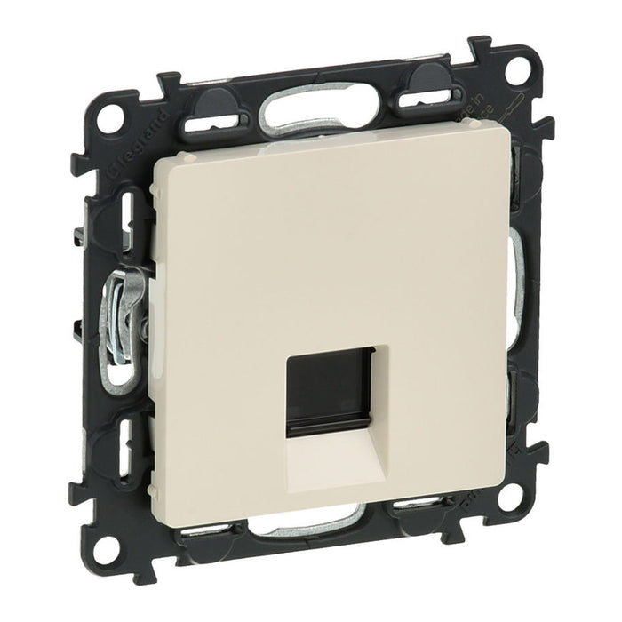 SOCKET RJ45 CAT.5EUTP CREAM LEGRAND VALENA LIFE