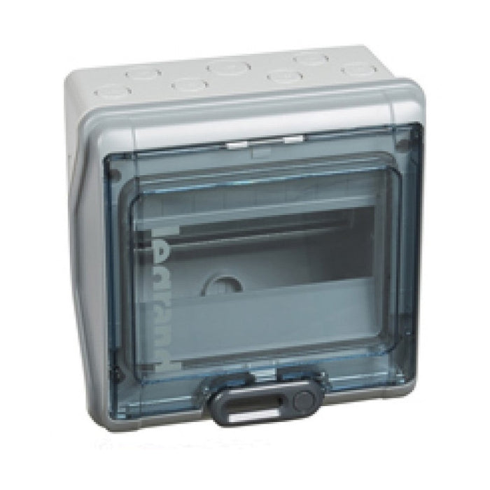 OUTDOOR ASSEMBLY BOARD WITH 8 MODULES AND PROTECTION IP 66 PLEXO LEGRAND