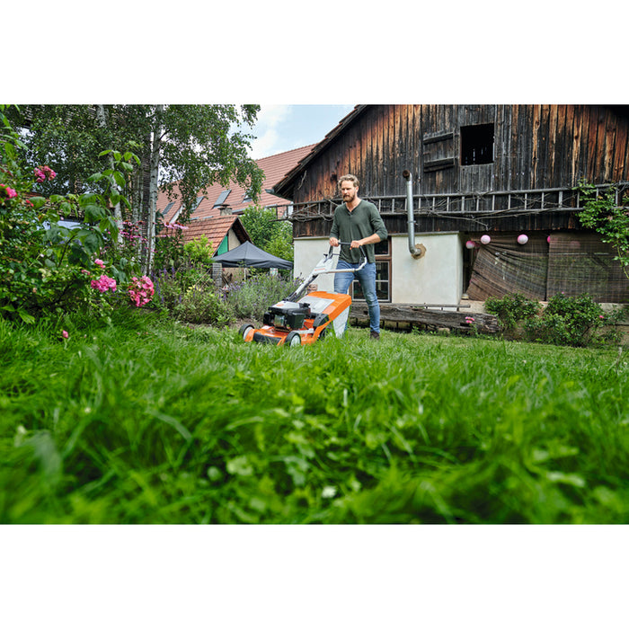 STIHL MOTOR SELF-PROPELLED MOWER RM 650.0 T 173.0 cm3, 3.50 HP, MOWING WIDTH 48.00 cm