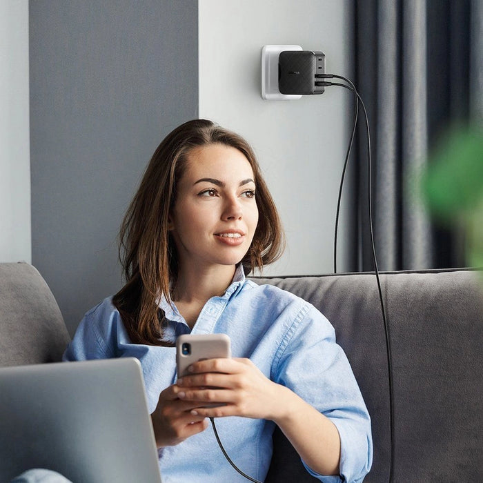 Ugreen Fast Charger GaN PPS 65W USB / 3x USB Type-C QC 3.0 Power Delivery SCP FCP AFC (Gallium Nitride) Black (CD224 70774)