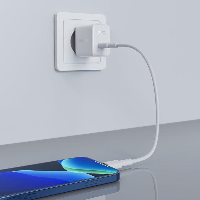 Acefast GaN USB Type-C 30W charger, PD, QC 3.0, AFC, FCP black (A21 black)
