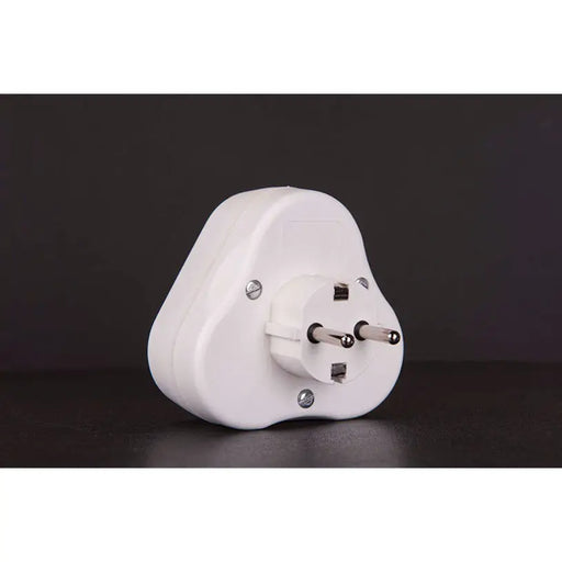 ADAPTER WITHOUT CABLE ETC 3 SOCKETS 13000 - Разклонители и адаптери<<<Електроматериали<<<Praktiker&&&Разклонители и