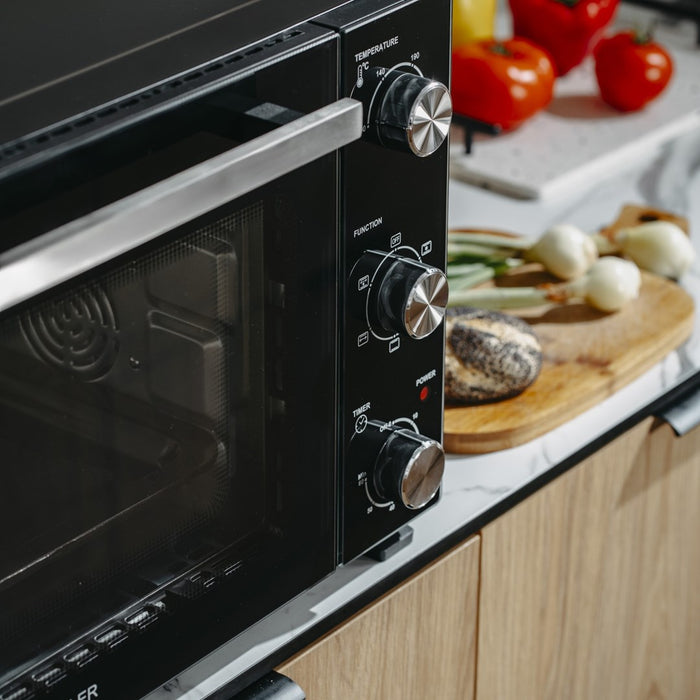 Adler AD 6026 oven Black