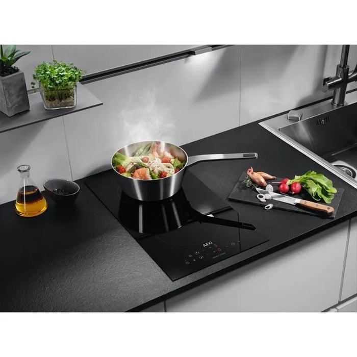 Built-in hob AEG IKB32300CB