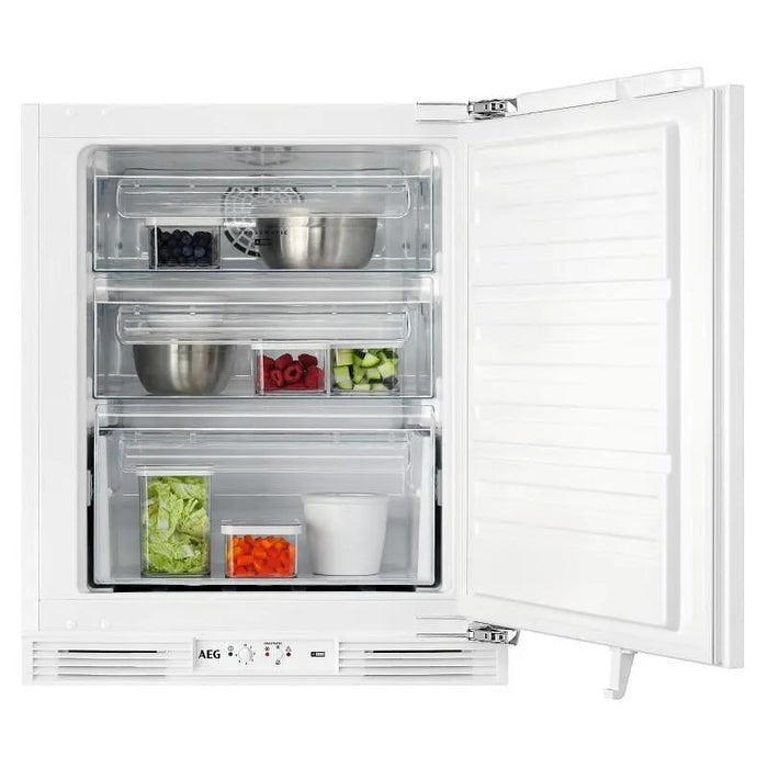 Built-in freezer AEG OAB7N82EF