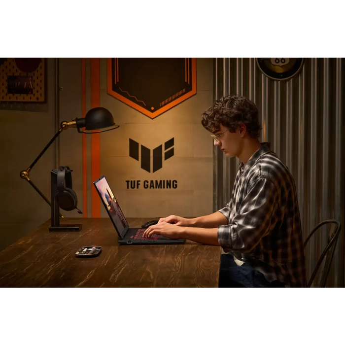 ASUS TUF Gaming A18 FA808UM-S9058 AMD Ryzen™ 7 260 Laptop 45.7 cm (18’’) 2.5K 16 GB DDR5-SDRAM 512 GB SSD NVIDIA