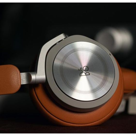 Bang & Olufsen Beoplay HX Timber wireless headphones