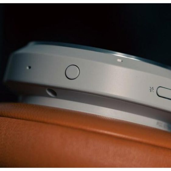 Bang & Olufsen Beoplay HX Timber wireless headphones
