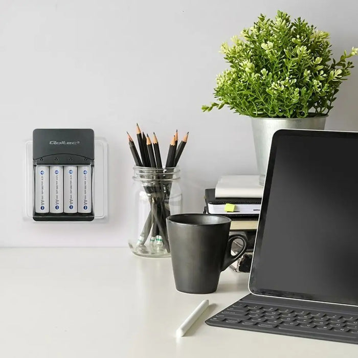 Battery charger Qoltec 50653 - Зарядни за Батерии<<<Електроника Батерии<<<Компютри| Електроника<<<BigBuy&&&Battery