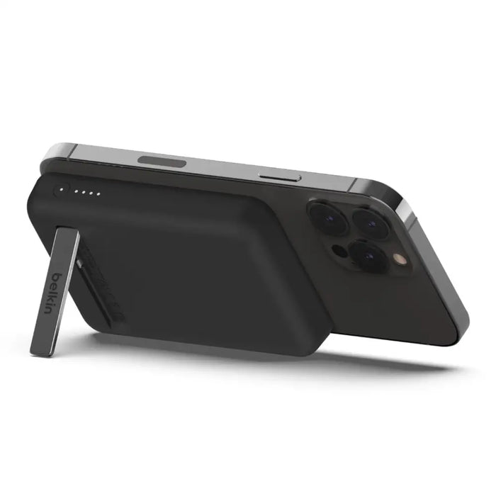 Belkin BoostCharge 5000 mAh Безжично зареждане Черен - Power banks