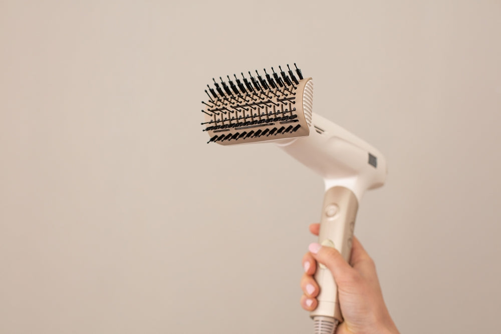 Beurer HC 150 FusionDry Pro Hair dryer + Beurer BS 47 Illuminated cosmetics mirror with practical magnetic holder