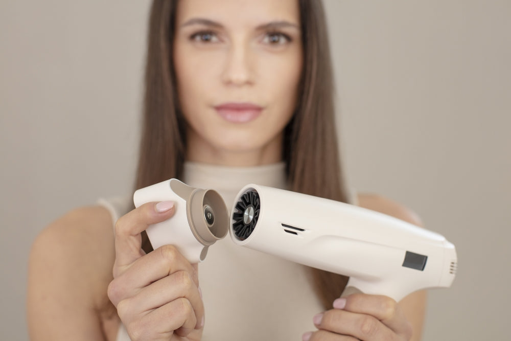 Beurer HC 150 FusionDry Pro Hair dryer + Beurer BS 47 Illuminated cosmetics mirror with practical magnetic holder