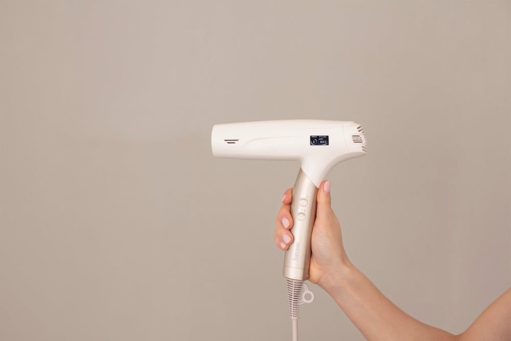 Beurer HC 150 FusionDry Pro Hair dryer - Powerful, brushless motor, Ergonomic folding handle, Ion function, 3 heat & blower settings, cold air, Extra quiet, EasyClick - Magnetic attachments, LCD display, Bag