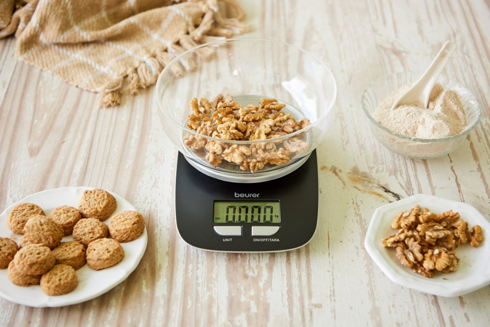 Beurer KS 25 kitchen scale; Bowl with 1.2 litre capacity;3 kg / 1 g