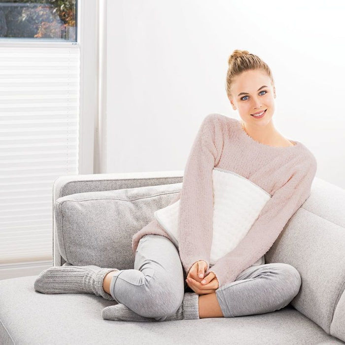 Beurer HK 43 Super Cosy heat pad with super soft surface;3 Illuminated temperature settings;Fast heating;Automatic switch off after 90 min;Cotton cover washable on 30°; BSS; 44(L)x33(W)