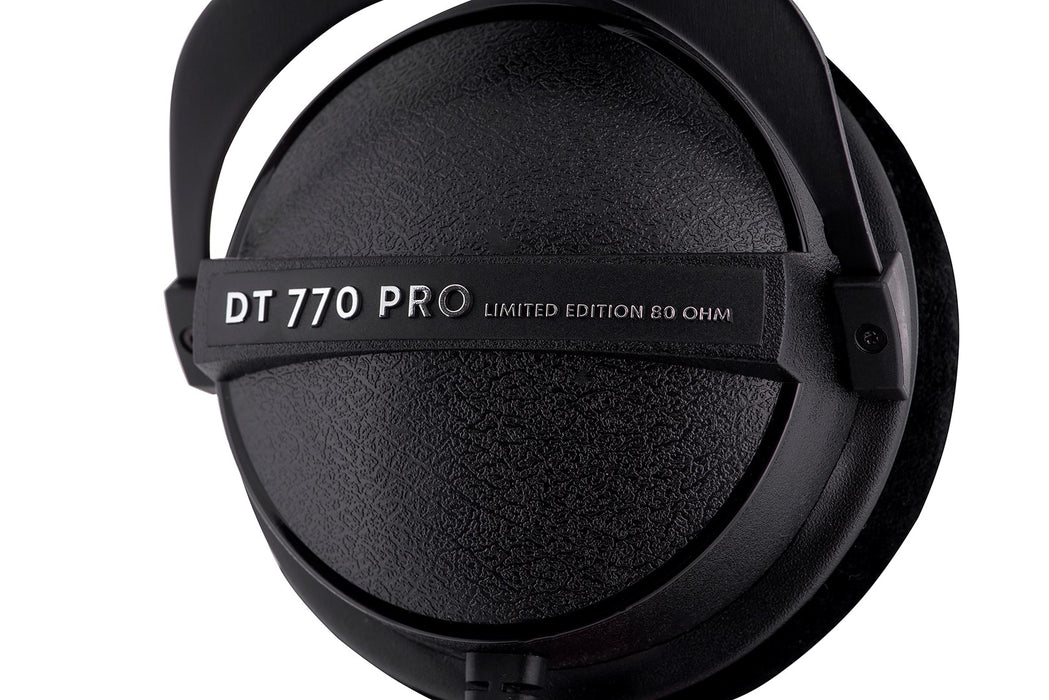 Beyerdynamic DT 770 Pro Black Limited Edition - closed studio headphones