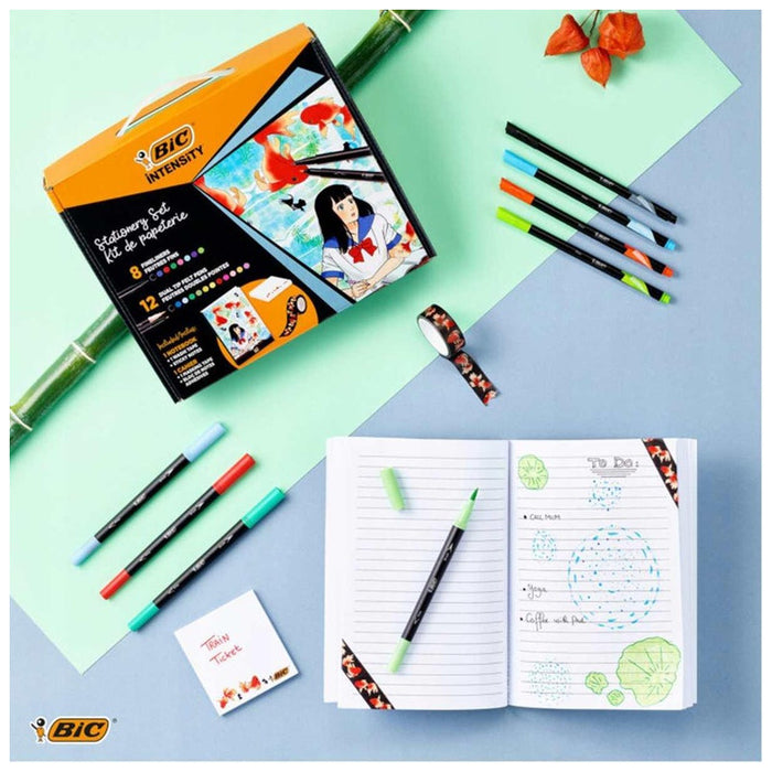 MIXED MANGA COLORING SET BIC