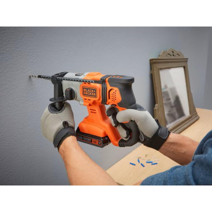 BATTERY PUNCH 18V BLACK&DECKER