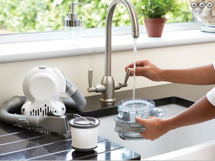 Black & Decker PD1820LF handheld vacuum Black, Chrome Bagless