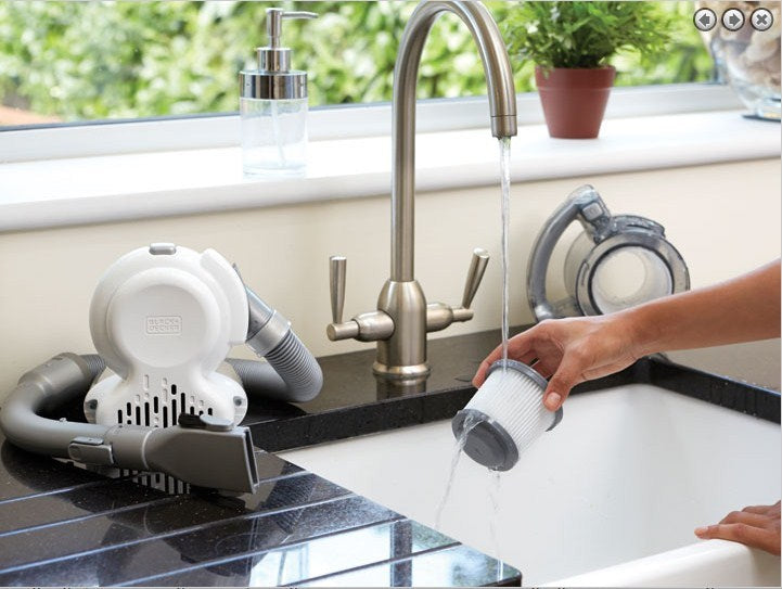 Black & Decker PD1820LF handheld vacuum Black, Chrome Bagless