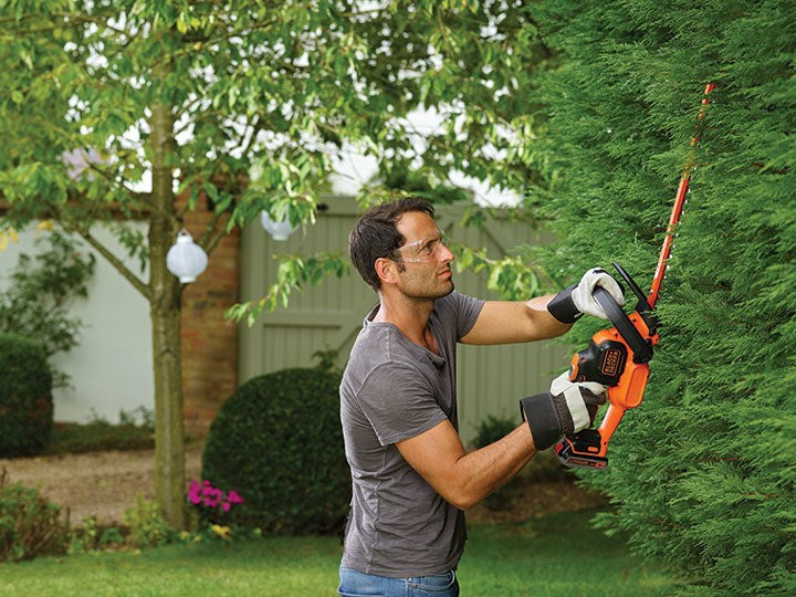 Hedge trimmer Black & Decker Power Command GTC18452PC 18 V 45 cm