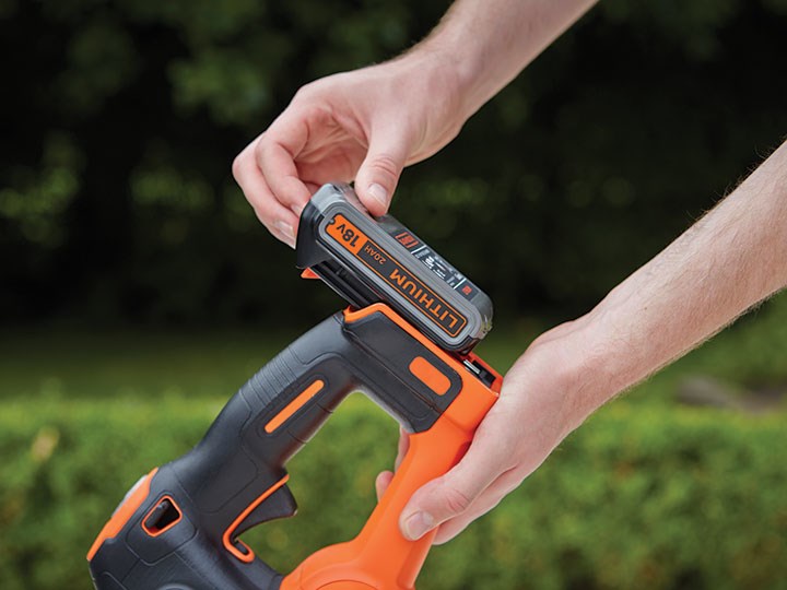Hedge trimmer Black & Decker Power Command GTC18452PC 18 V 45 cm