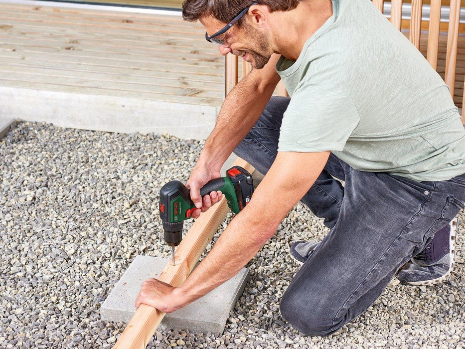 Electric screwdriver BOSCH UniversalDrill 18V 60 Nm