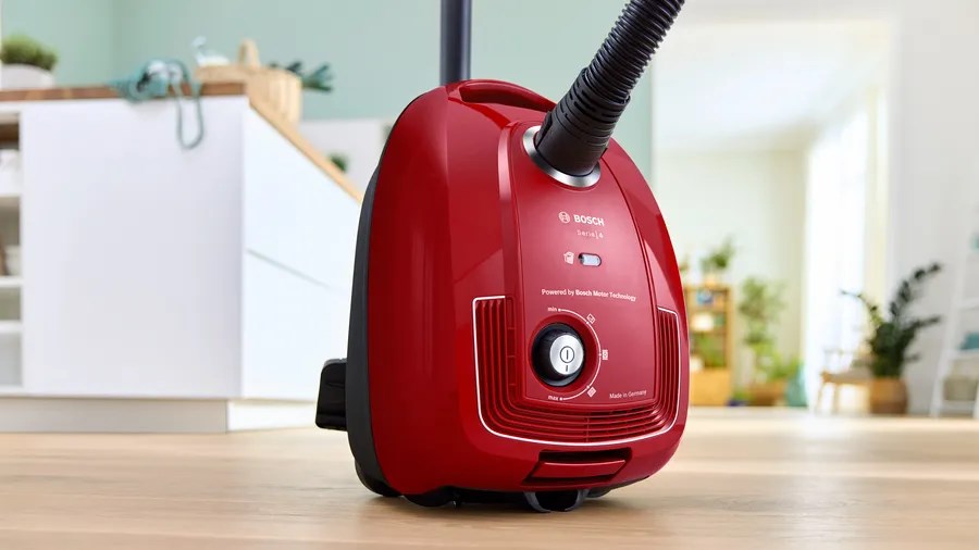 Bosch Serie 4 BGB38RD2 vacuum 4 L Cylinder vacuum Dry 600 W Dust bag
