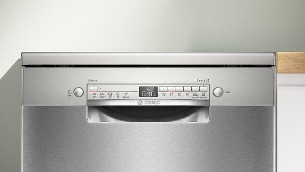 Bosch Serie 2 SMS2HVI06E Built-in dishwasher 14 place settings C