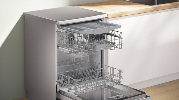 Bosch Serie 2 SMS2HVI06E Built-in dishwasher 14 place settings C