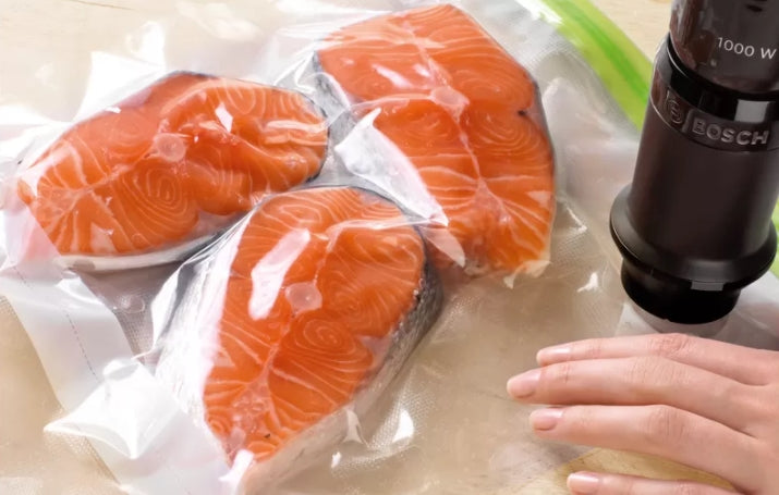 Bosch MSZV0FB3, Set of 10 large vacuum bags with zipper (3.8 l), BPA-free, reusable, dishwasher safe, suitable for low-temperature sous-vide cooking