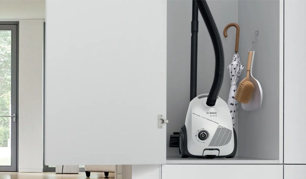 Vacuum cleaner Bosch BGLS2WH1H