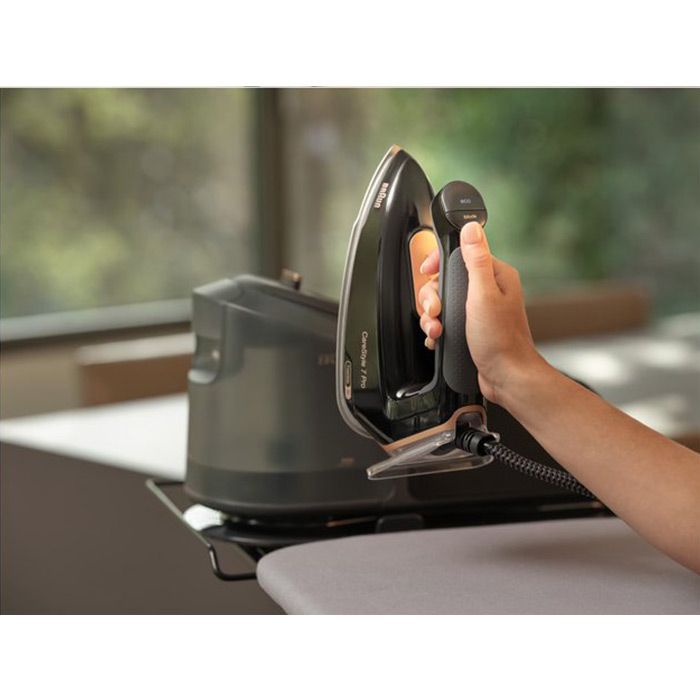 Steam station BRAUN CareStyle 7 Pro IS7286BK