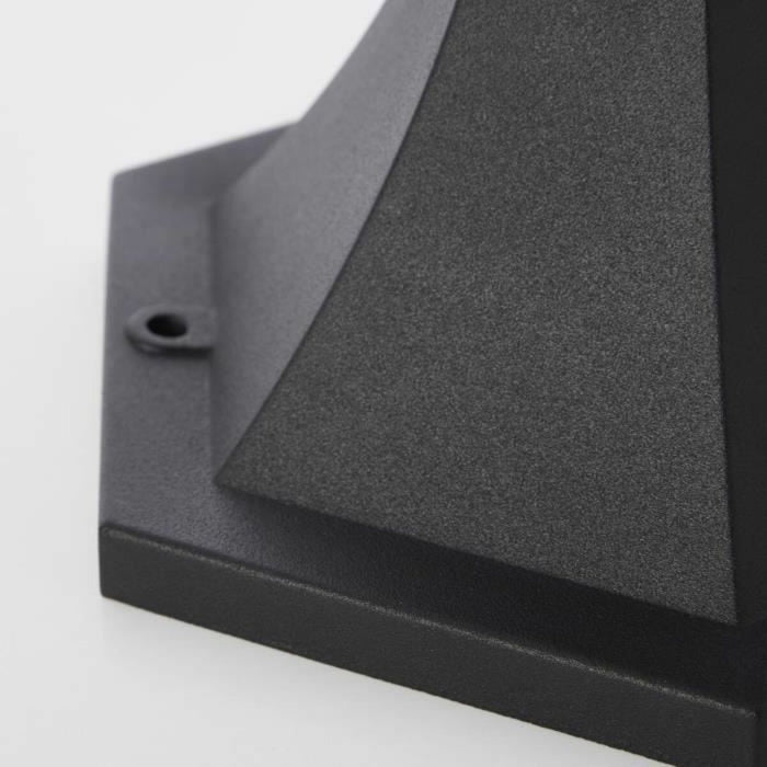 Garden Lantern Brilliant Borne Black