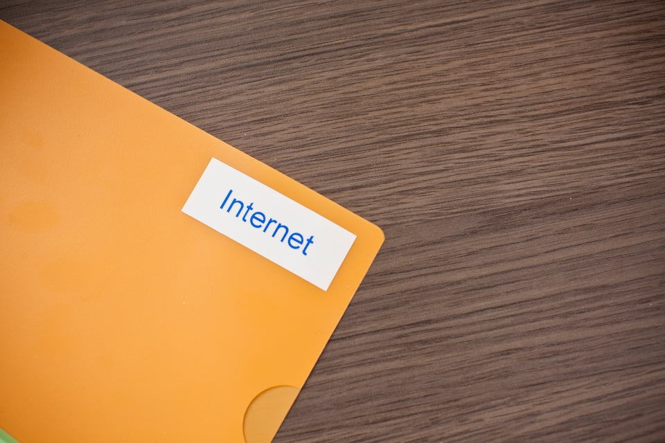 Brother TZe-243 Tape Blue on White Laminated, 18mm, 8m - Eco