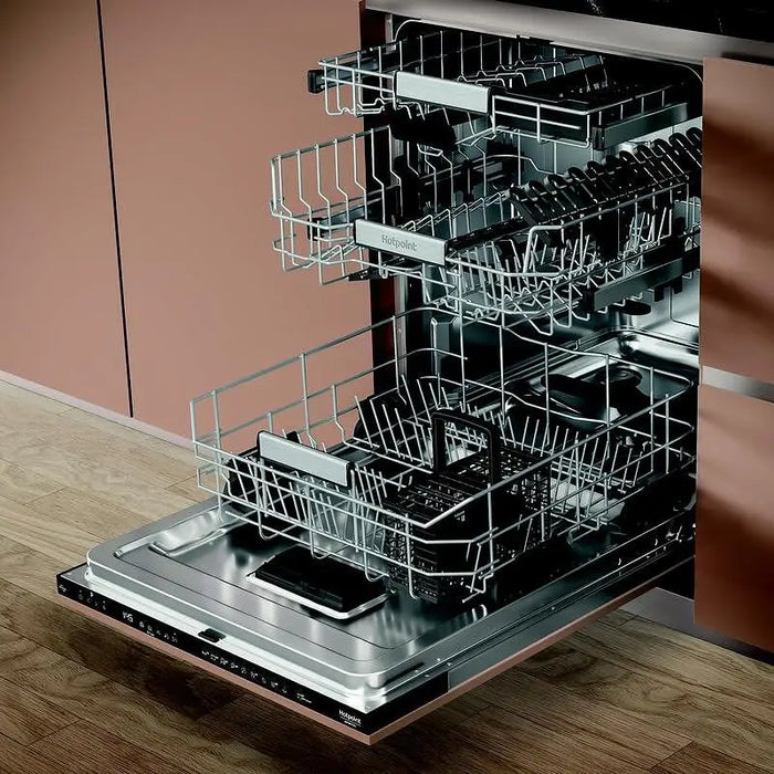 Built-in dishwasher Hotpoint-Ariston H8I HP42 L*** 14 sets C 600 W mm - Съдомиялни машини<<<Уреди за