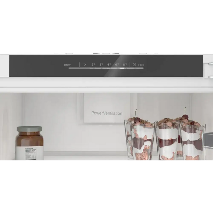 Built-in refrigerator BOSCH KIR81VFE0 - Хладилници<<<BOSCH хладилници<<<BOSCH<<<PolyComp&&&Хладилници за вграждане с