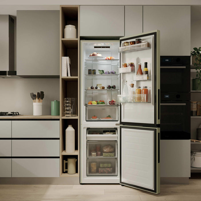 Refrigerator with bottom freezer CANDY CNCQ 2T518 EC 182.50 cm