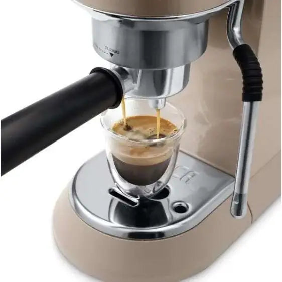 Coffee machine DeLonghi Dedica EC885.BG - Кафемашини еспресо<<<Кафемашини<<<Малки електроуреди<<<TechnoMix