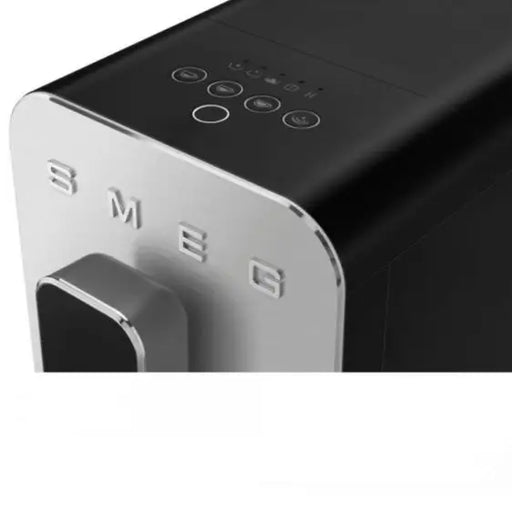 Coffee machine SMEG BCC12BLMEU - Кафеавтомати<<<Кафемашини<<<Малки електроуреди<<<TechnoMix