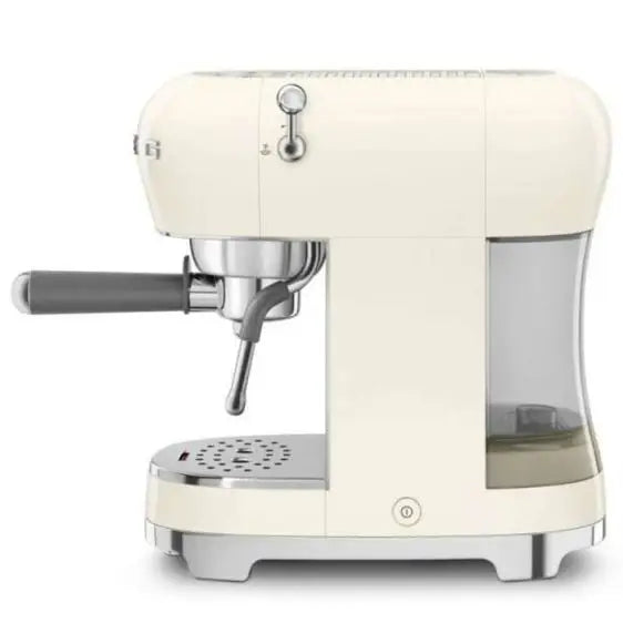 Coffee machine SMEG ECF02CREU - Кафемашини еспресо<<<Кафемашини<<<Малки електроуреди<<<TechnoMix