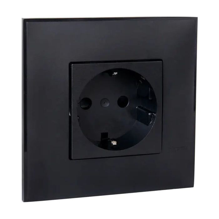 CONTACT SINGLE WITH FRAME BLACK BTICINO CLASSIA - Ключове и контакти<<<Електроматериали<<<Praktiker&&&Ключове и