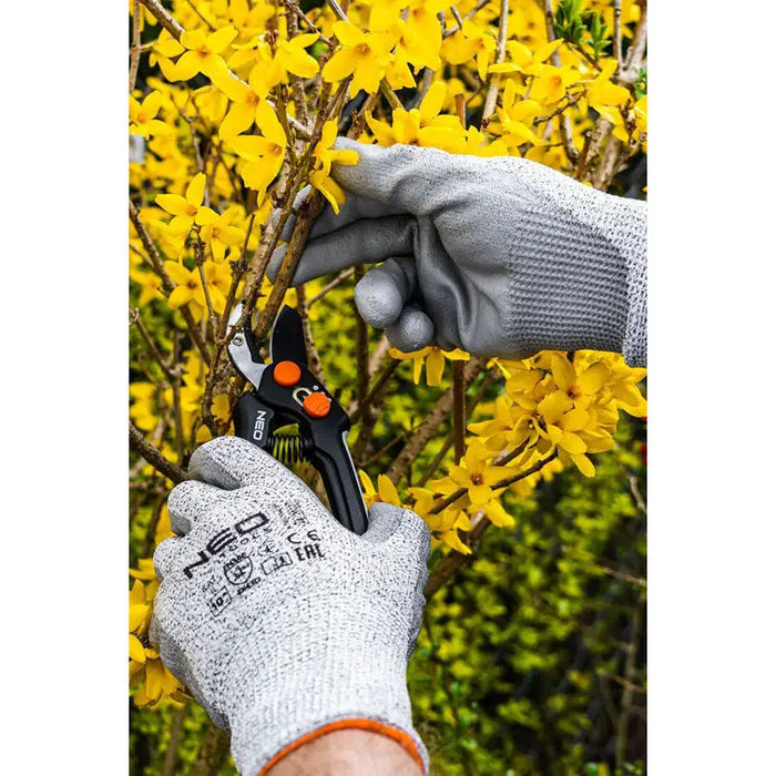 CUT-PROOF GLOVES SIZE: 9 NEO 97-609-9 - Ръкавици<<<Работно облекло<<<Инструменти и