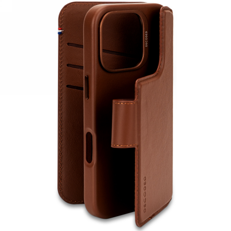 Decoded Leather Detachable Wallet MagSafe Case with Wallet for iPhone 16 Pro - Brown