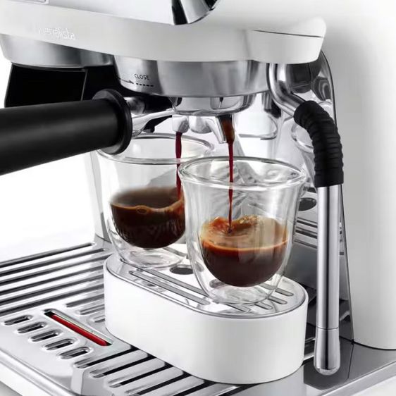 DeLonghi La Specialista Arte EC9155.W coffee machine