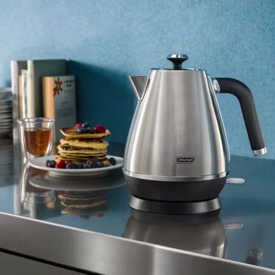 Electric kettle DeLonghi Distinta X KBI2001.S